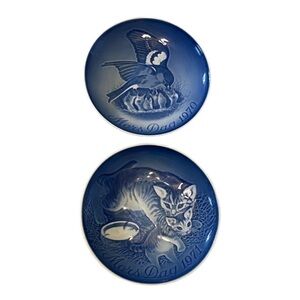 Lot of 2 Vintage limited edition Bing & Grondahl 1970 & 1971 Mothers Day Plates